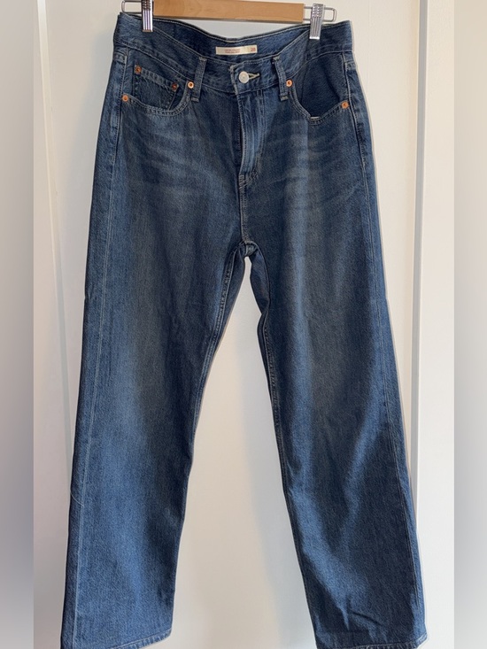 Levi's Denim - Levi's Women's Straight Jeans in Dark Blue Wash